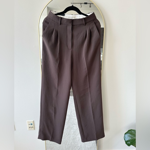 Aritzia Effortless Pants - Crepette - Picture 3 of 13